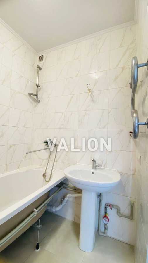 Продаж 2-кімнатної квартири 56 м², Ірпінська вул., 2