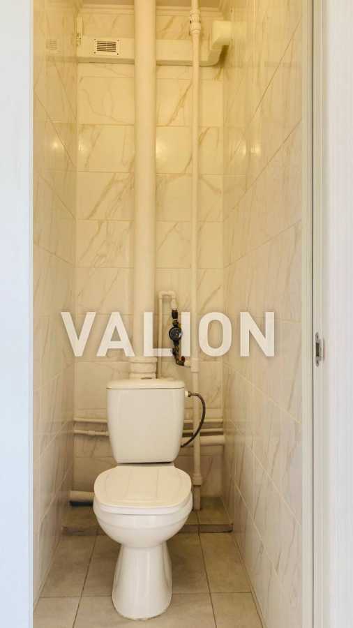 Продаж 2-кімнатної квартири 56 м², Ірпінська вул., 2