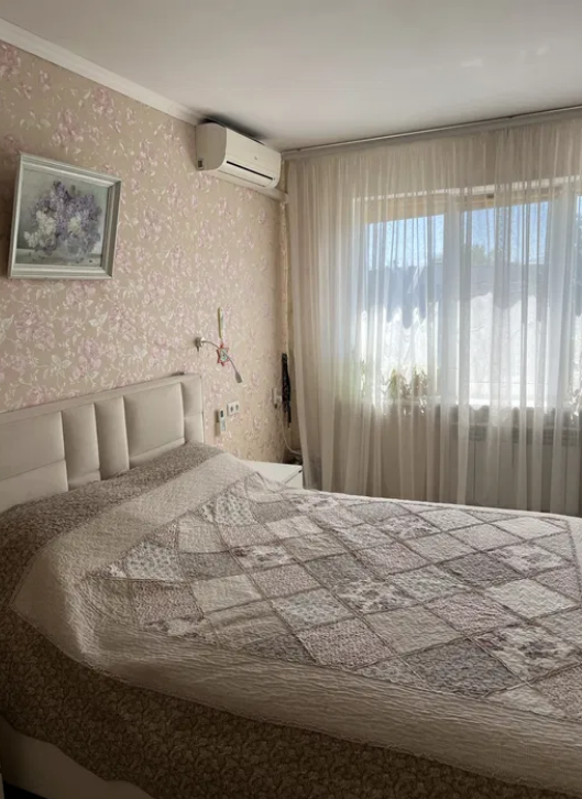 Продажа 3-комнатной квартиры 72 м², Ильфа и Петрова ул.