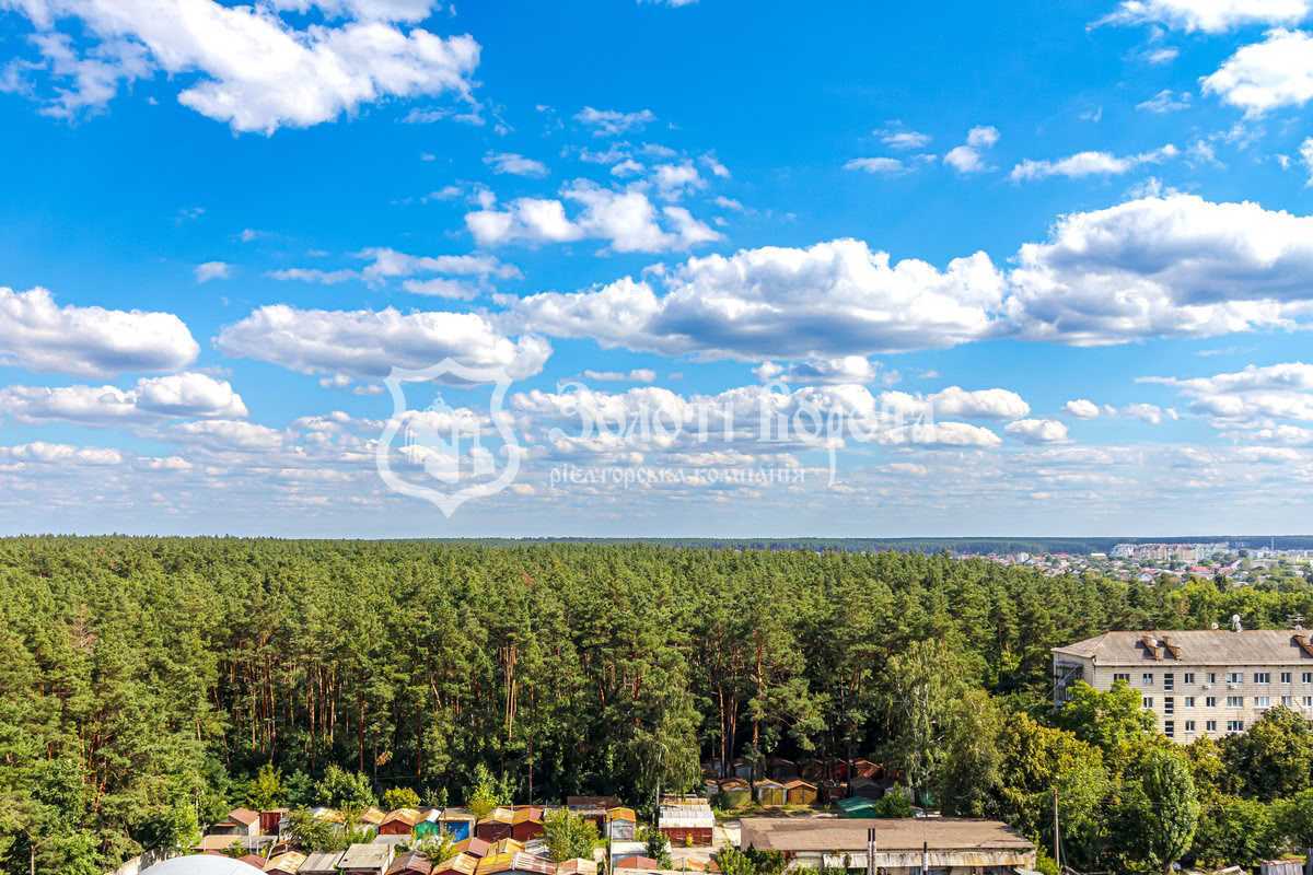 Продаж 1-кімнатної квартири 35.3 м², Світла вул., 3д