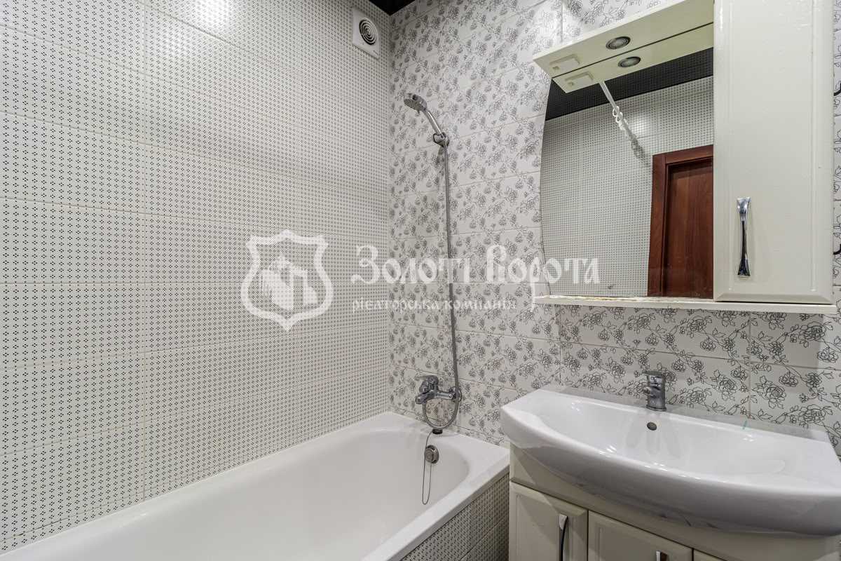 Продаж 2-кімнатної квартири 74.8 м², Сергія Данченка вул., 1