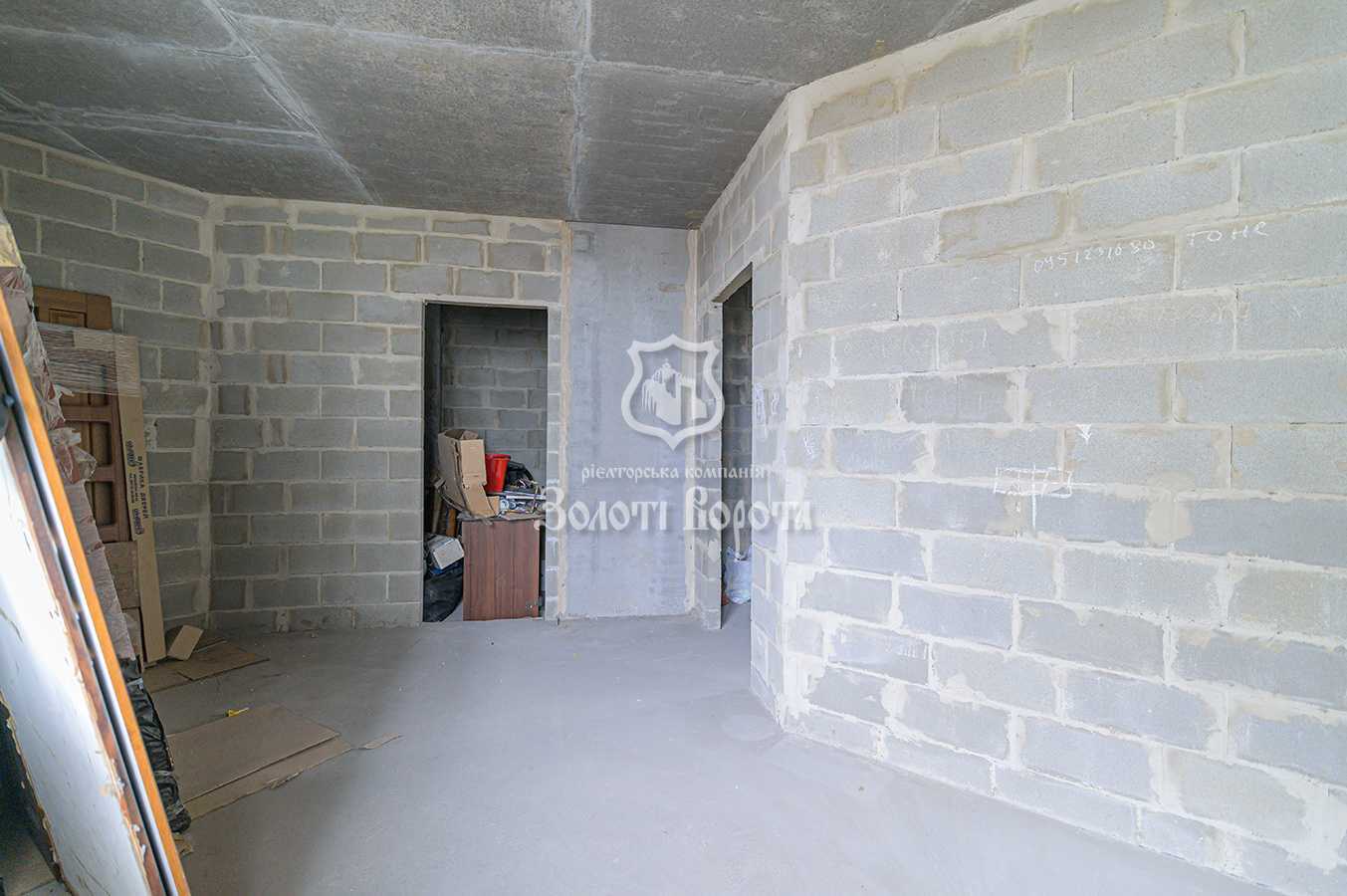 Продаж 2-кімнатної квартири 65 м², Харківське шосе, 15а