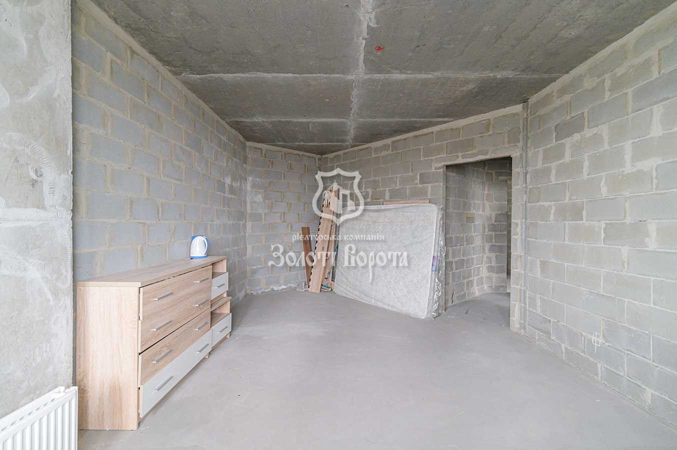 Продаж 2-кімнатної квартири 65 м², Харківське шосе, 15а