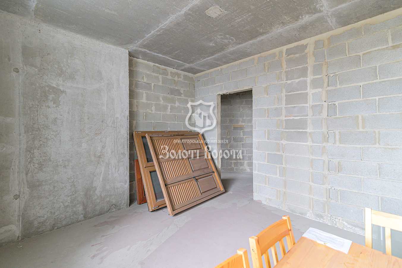 Продаж 2-кімнатної квартири 65 м², Харківське шосе, 15а