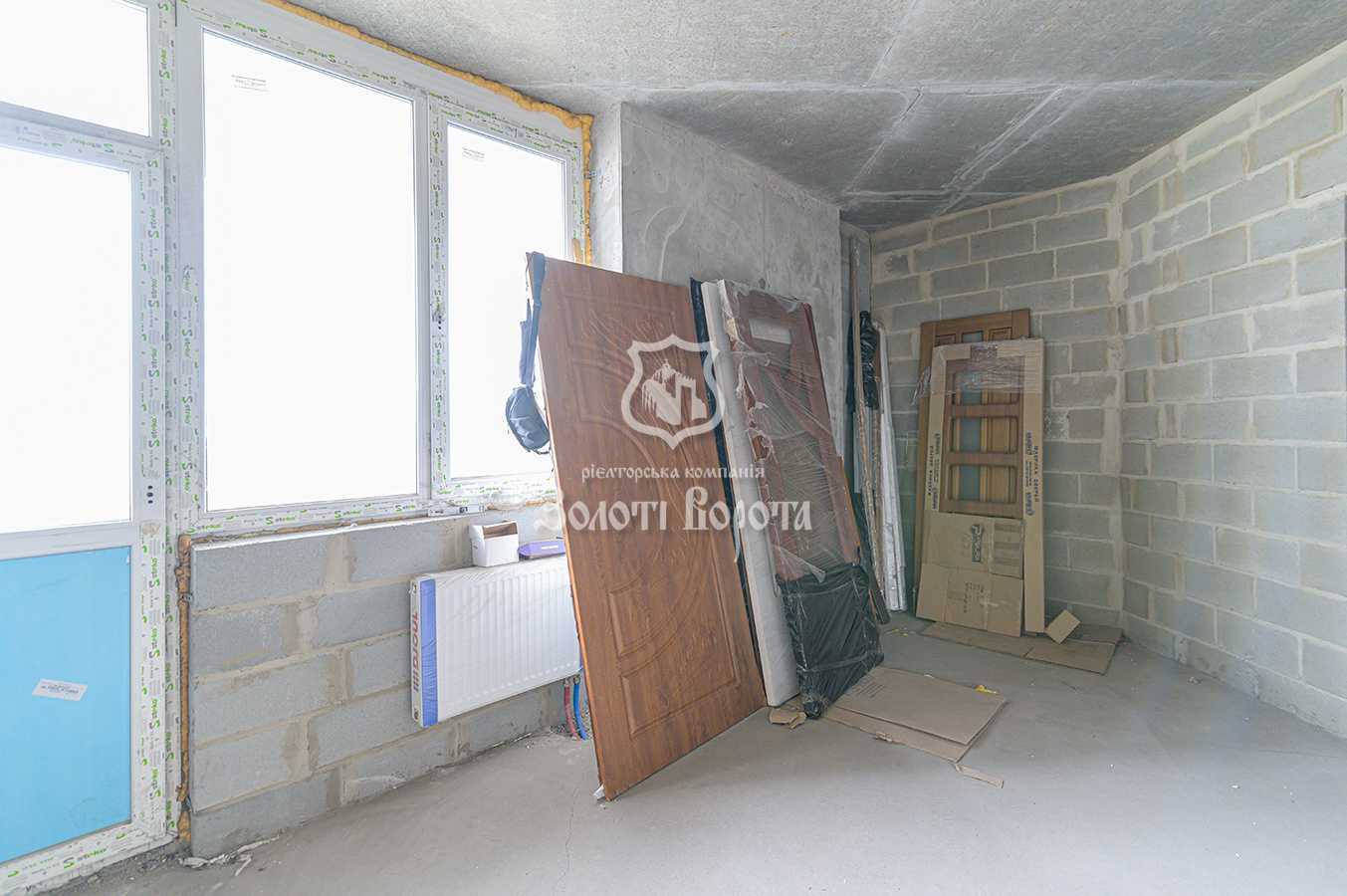Продаж 2-кімнатної квартири 65 м², Харківське шосе, 15а