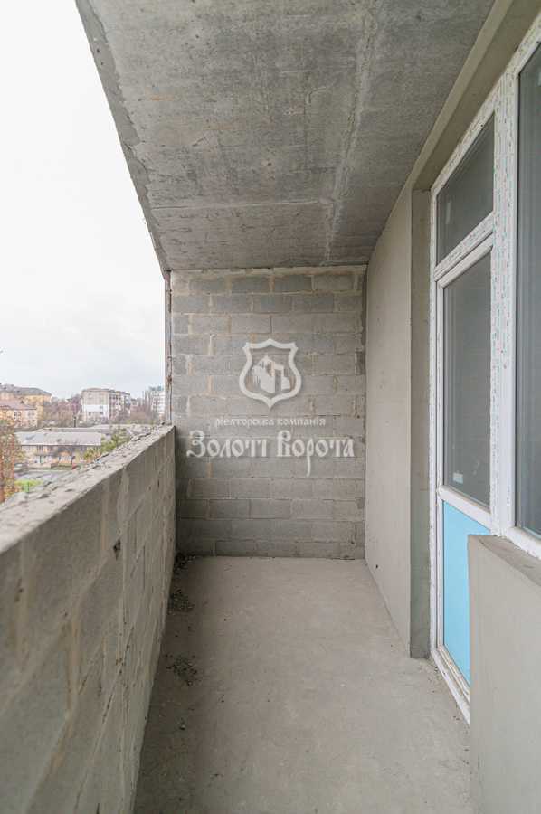 Продаж 2-кімнатної квартири 65 м², Харківське шосе, 15а