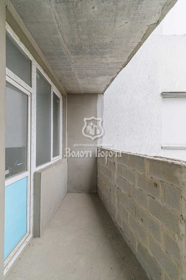 Продаж 2-кімнатної квартири 65 м², Харківське шосе, 15а