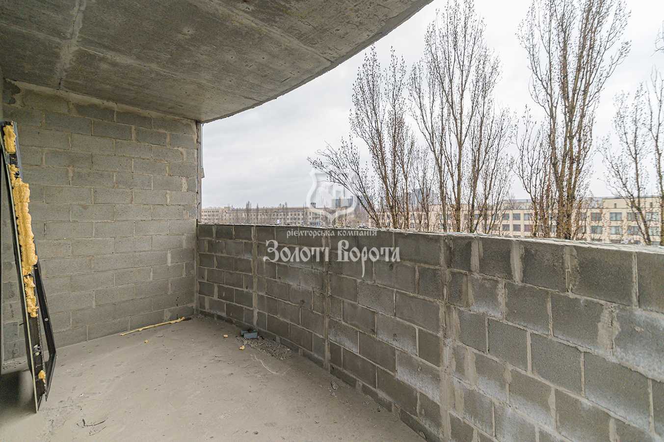 Продаж 2-кімнатної квартири 65 м², Харківське шосе, 15а
