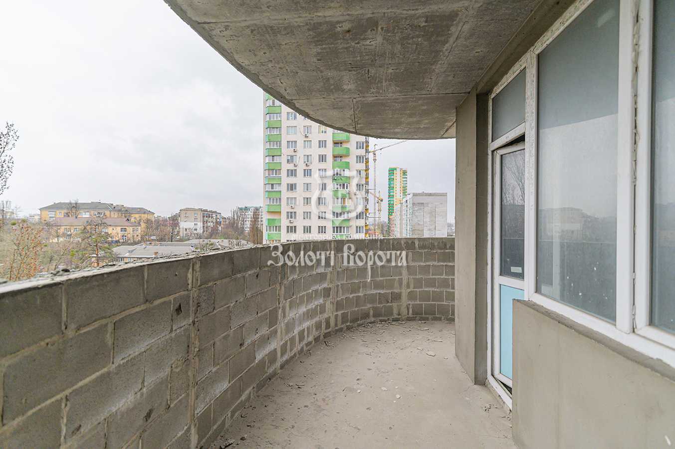 Продаж 2-кімнатної квартири 65 м², Харківське шосе, 15а