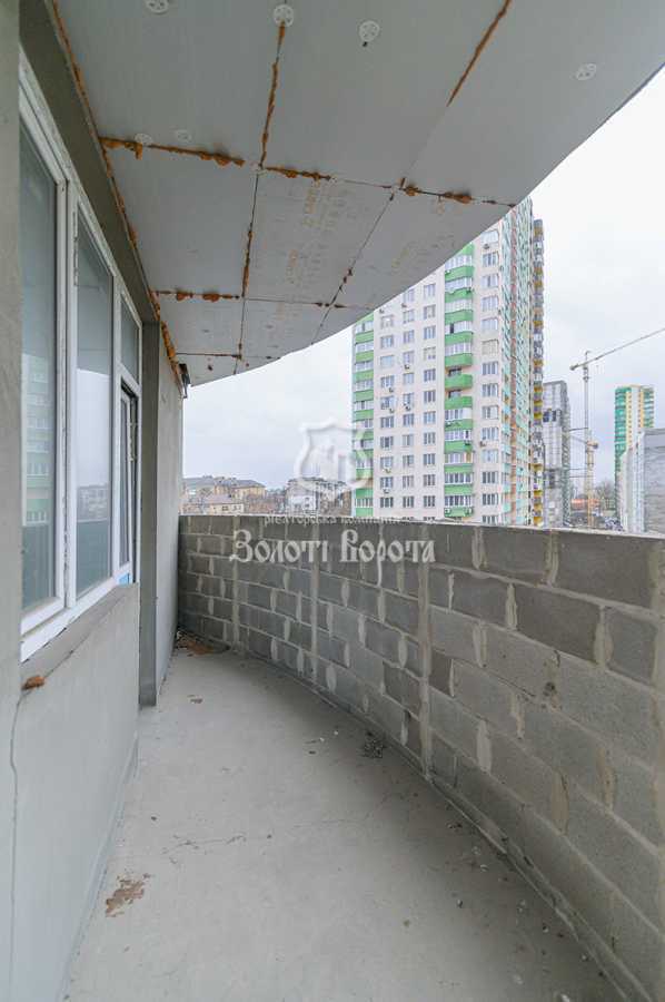 Продаж 2-кімнатної квартири 65 м², Харківське шосе, 15а
