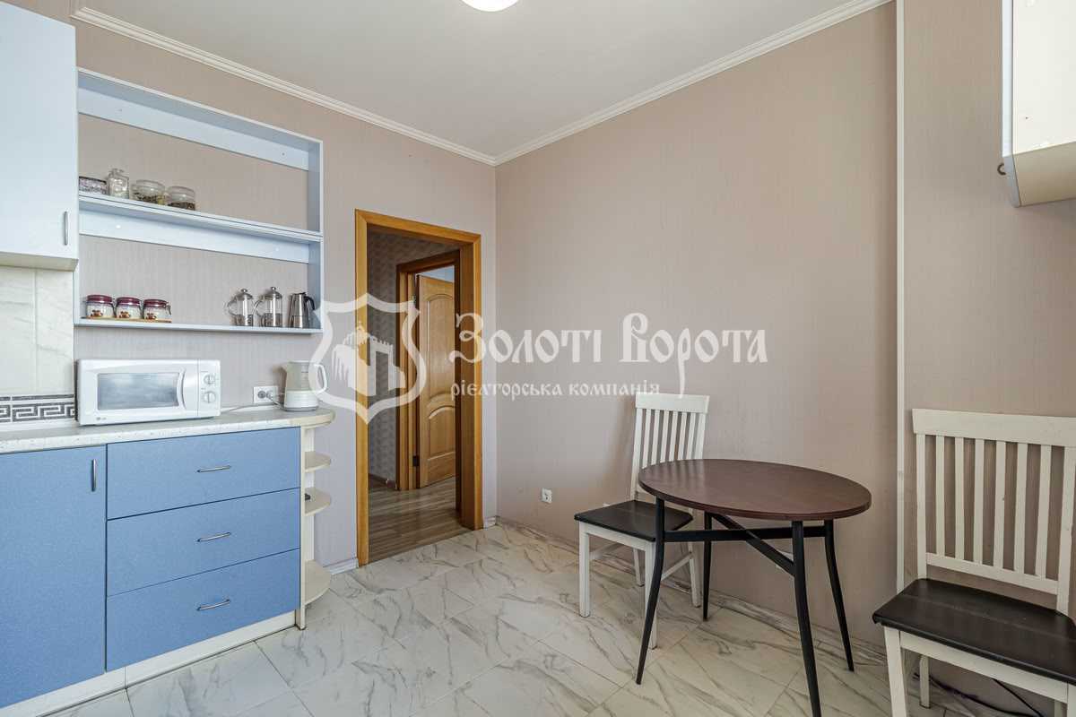 Продаж 2-кімнатної квартири 61 м², Миколи Закревського вул., 95В