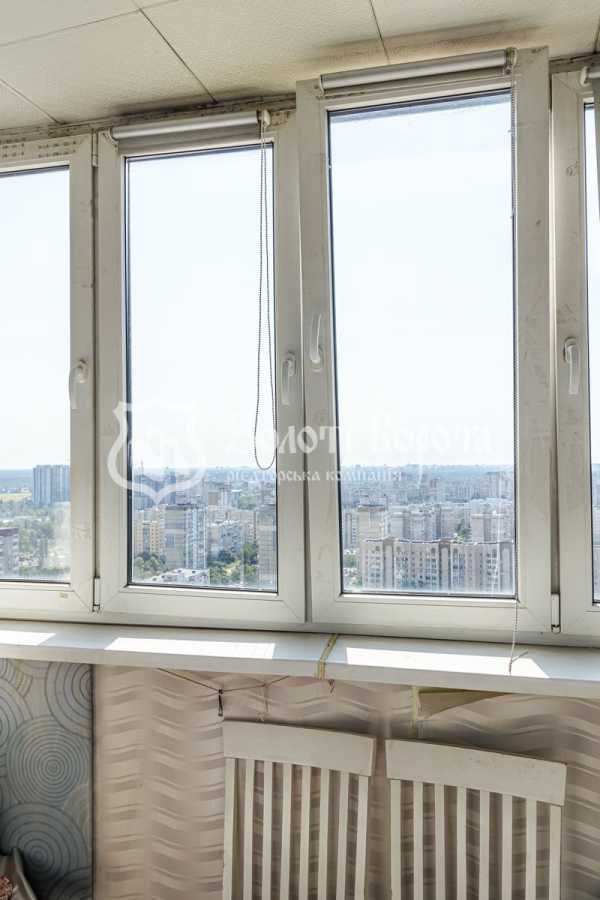 Продаж 2-кімнатної квартири 61 м², Миколи Закревського вул., 95В
