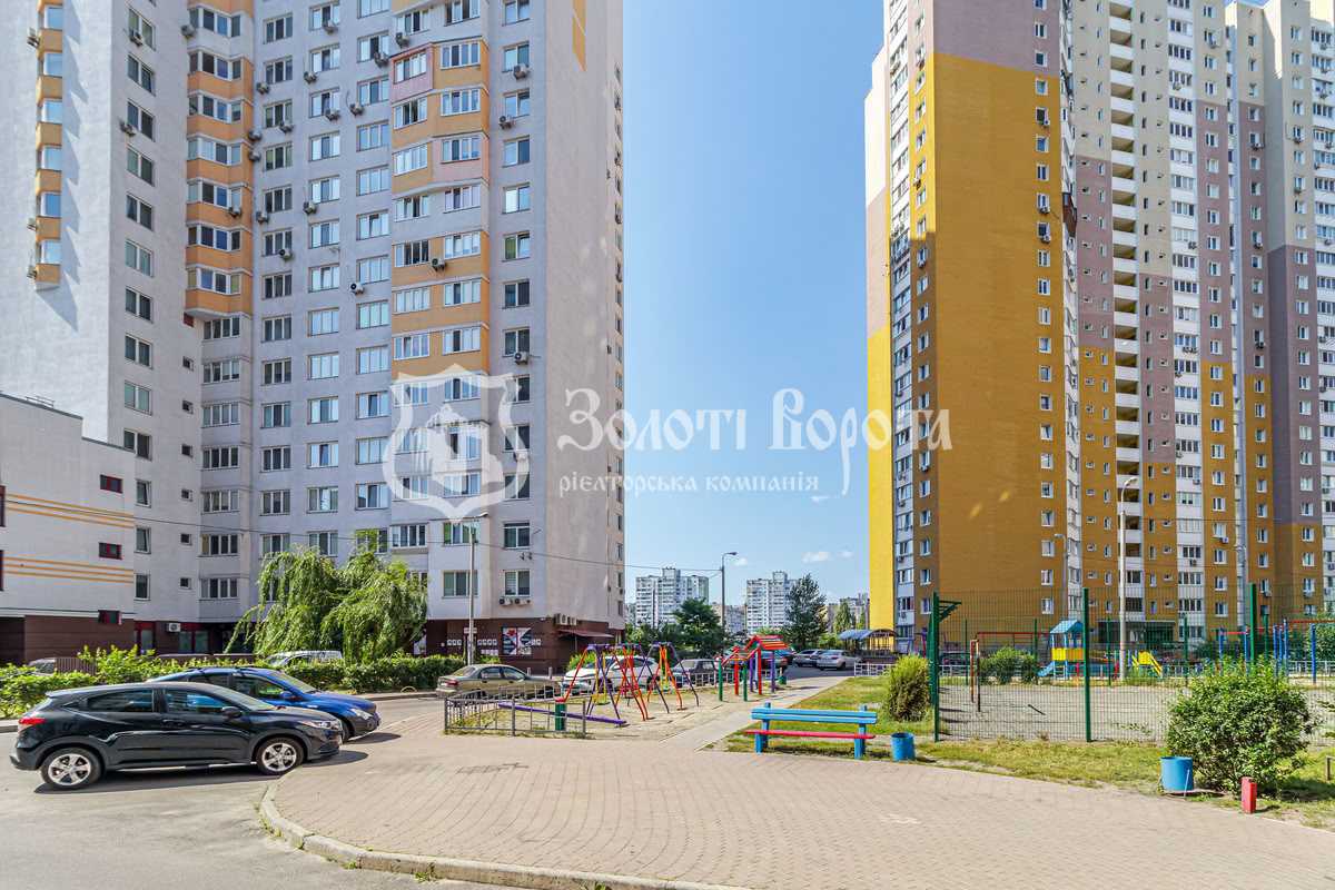 Продаж 2-кімнатної квартири 61 м², Миколи Закревського вул., 95В