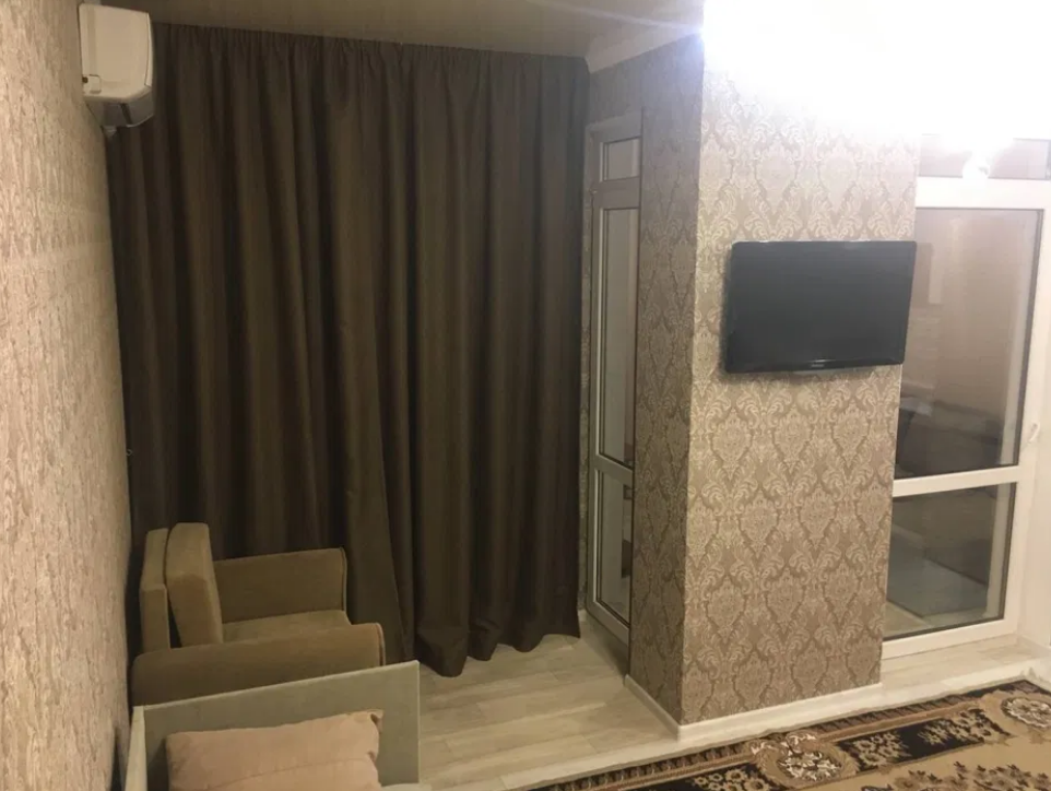 Продаж 1-кімнатної квартири 35 м², Будівельна вул.