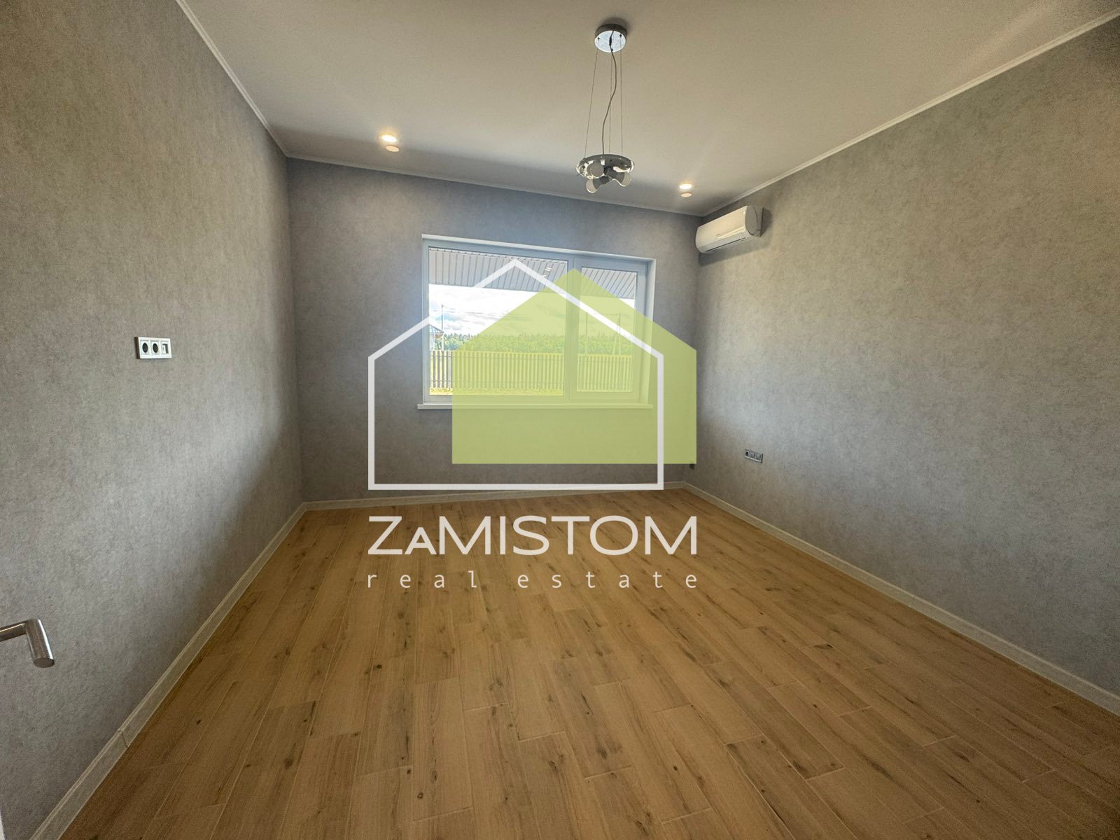 Продаж котеджу 124 м²