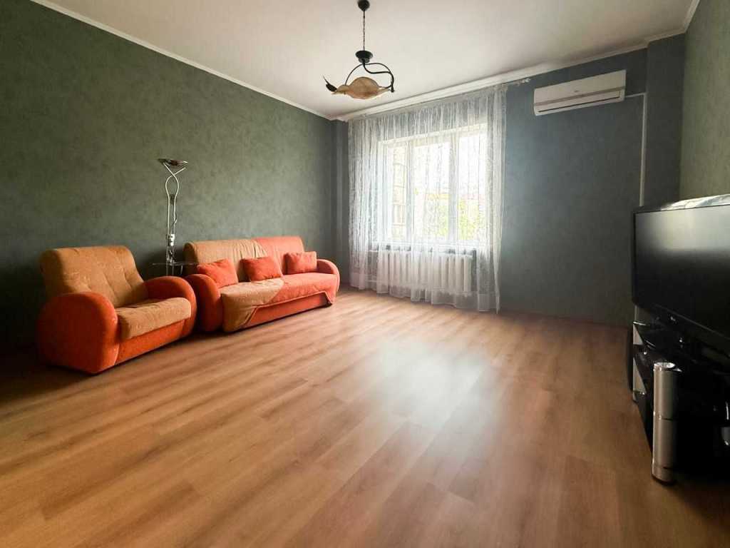 Продажа 2-комнатной квартиры 70 м², Княжий Затон ул., 16В