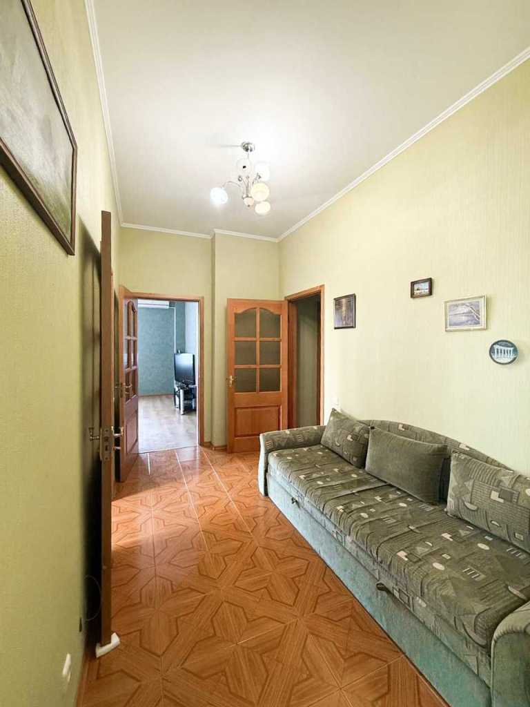 Продажа 2-комнатной квартиры 70 м², Княжий Затон ул., 16В