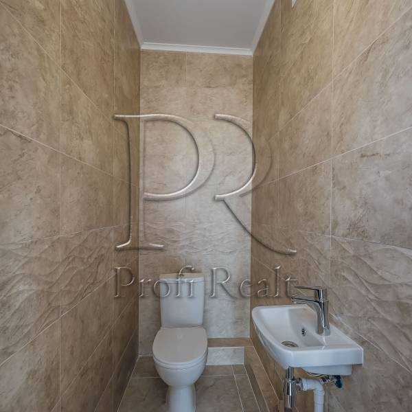 Продаж 2-кімнатної квартири 60 м², Приладний пров., 10В