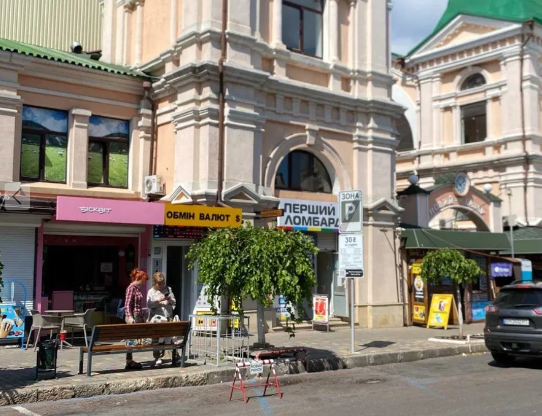 Аренда торгового помещения 32 м², Торговая ул.