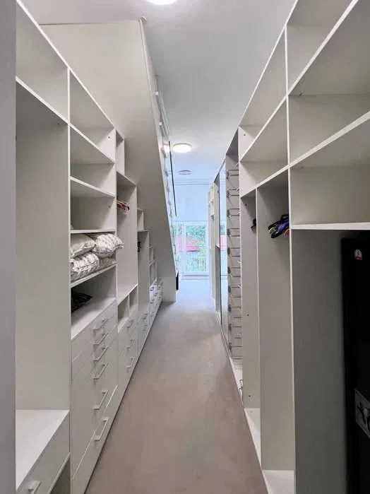 Оренда будинку 400 м², Локомотивна вул.