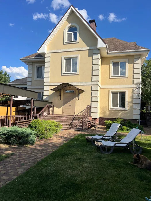 Аренда дома 280 м², Русановская наб.