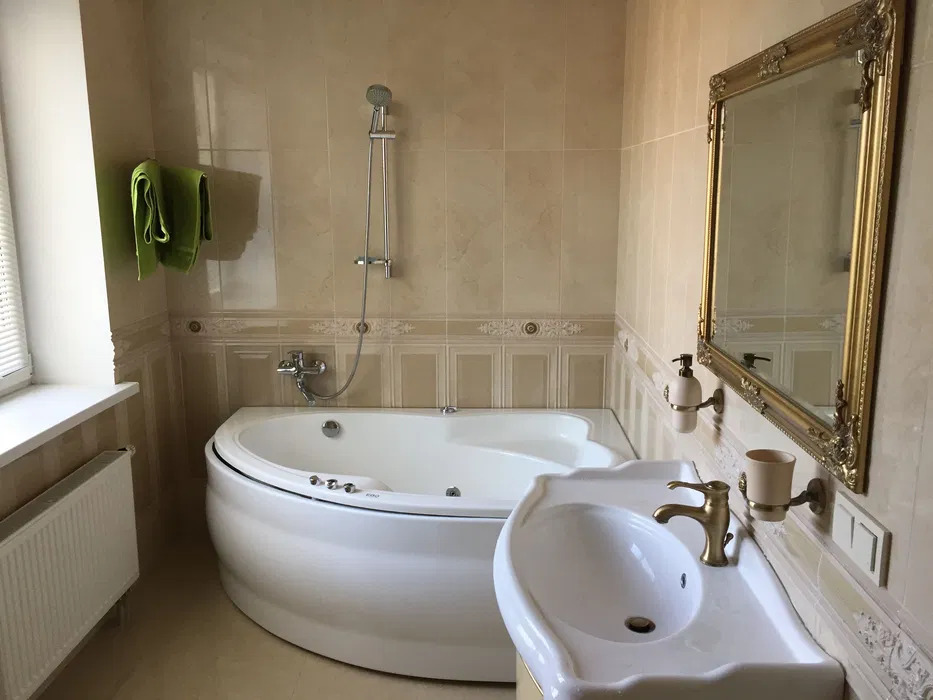 Аренда дома 280 м², Русановская наб.