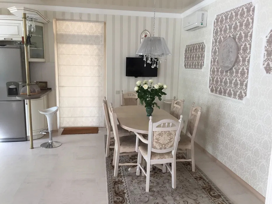 Аренда дома 280 м², Русановская наб.
