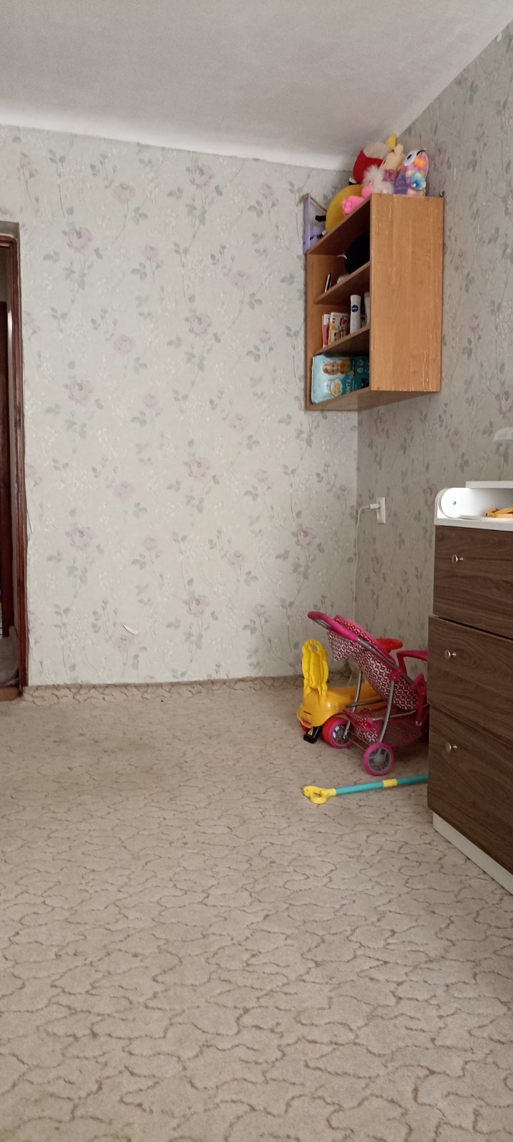 Оренда 3-кімнатної квартири 62 м², Осіння вул., 3
