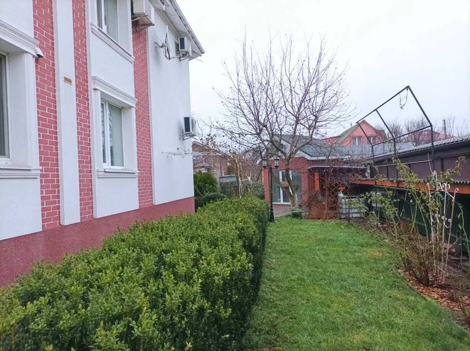 Оренда котеджу 180 м², 8-а Ентузіастів вул.