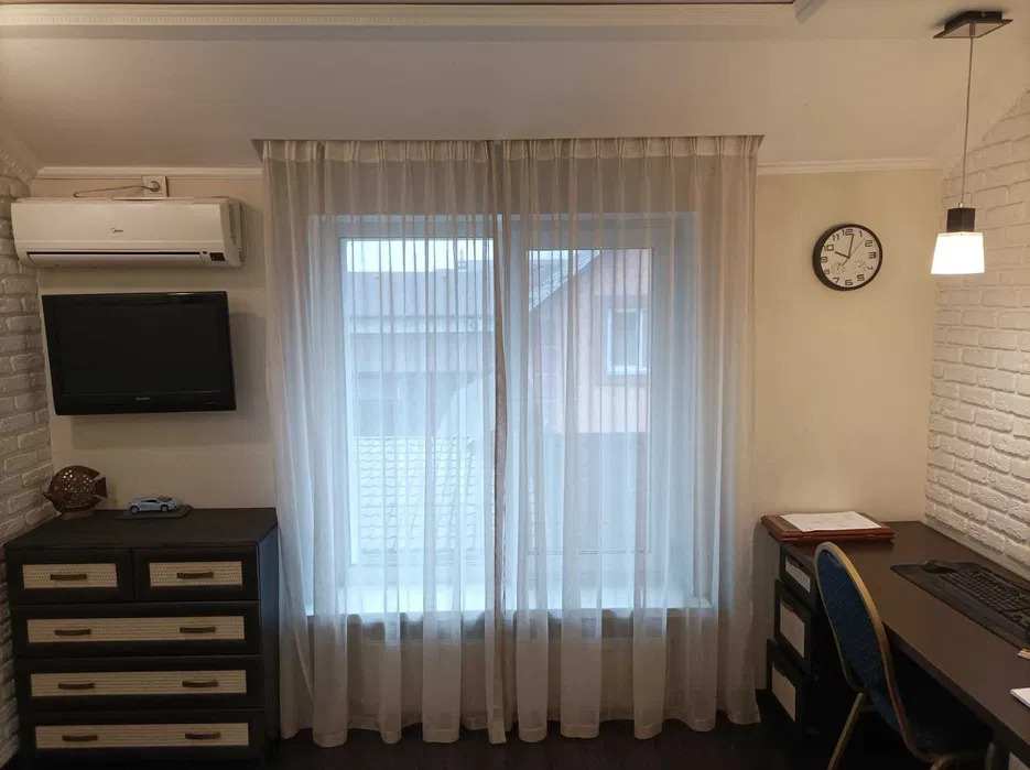 Оренда котеджу 180 м², 8-а Ентузіастів вул.