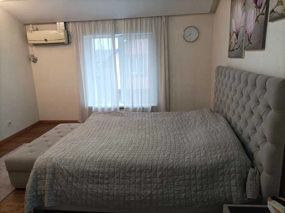 Оренда котеджу 180 м², 8-а Ентузіастів вул.