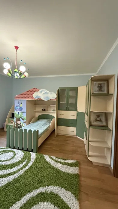 Оренда котеджу 320 м², 7-а Садова вул.