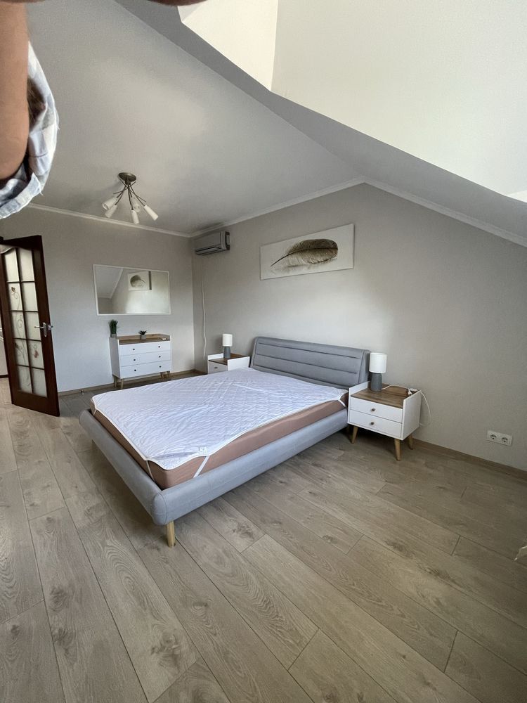 Оренда дуплексу 300 м², Деміївська вул.
