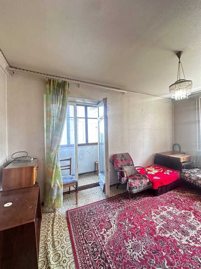 Продаж 3-кімнатної квартири 61 м², Павла Тичини просп., 5