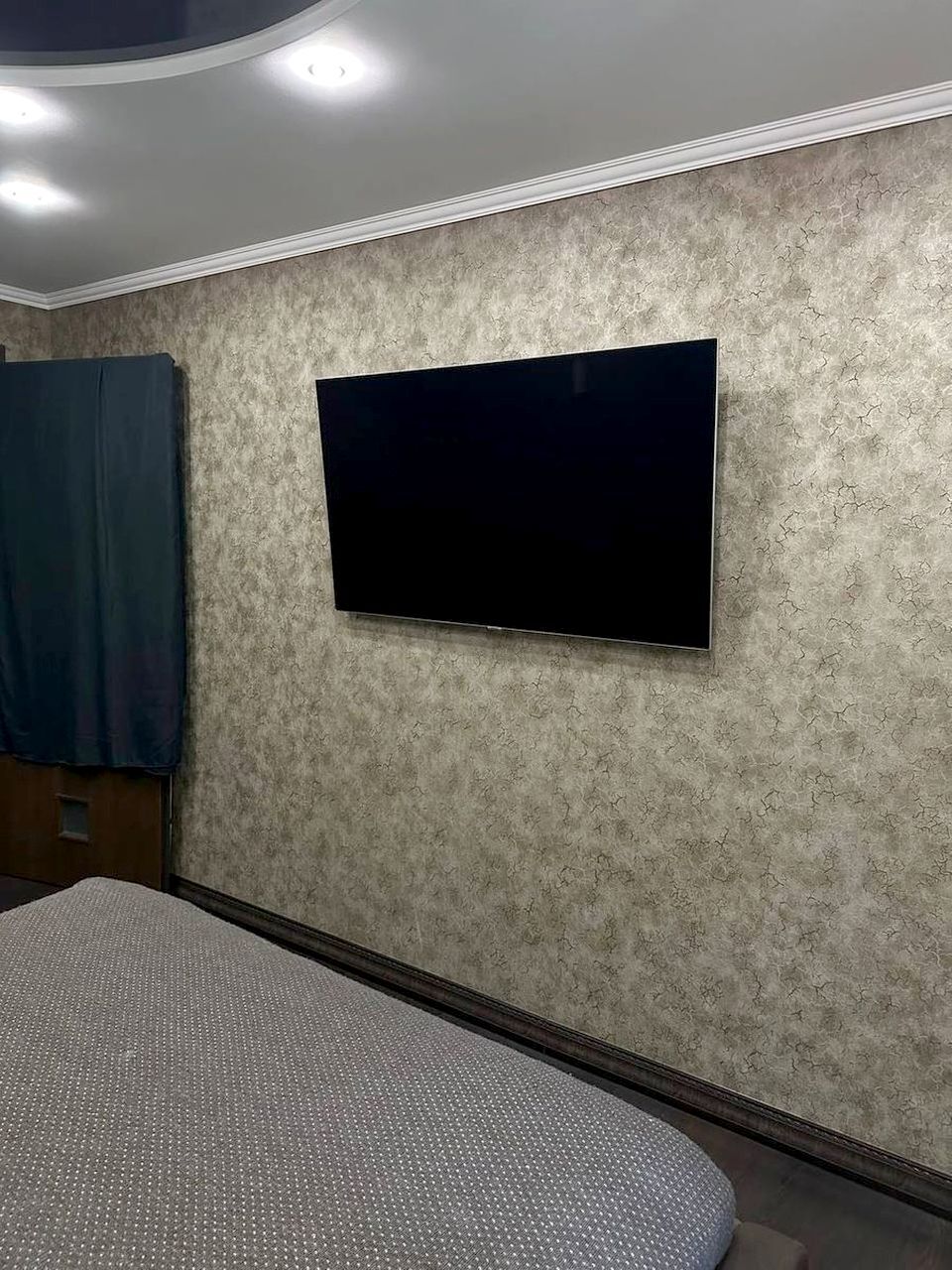 Продаж 4-кімнатної квартири 94 м², Воронезька вул., 79
