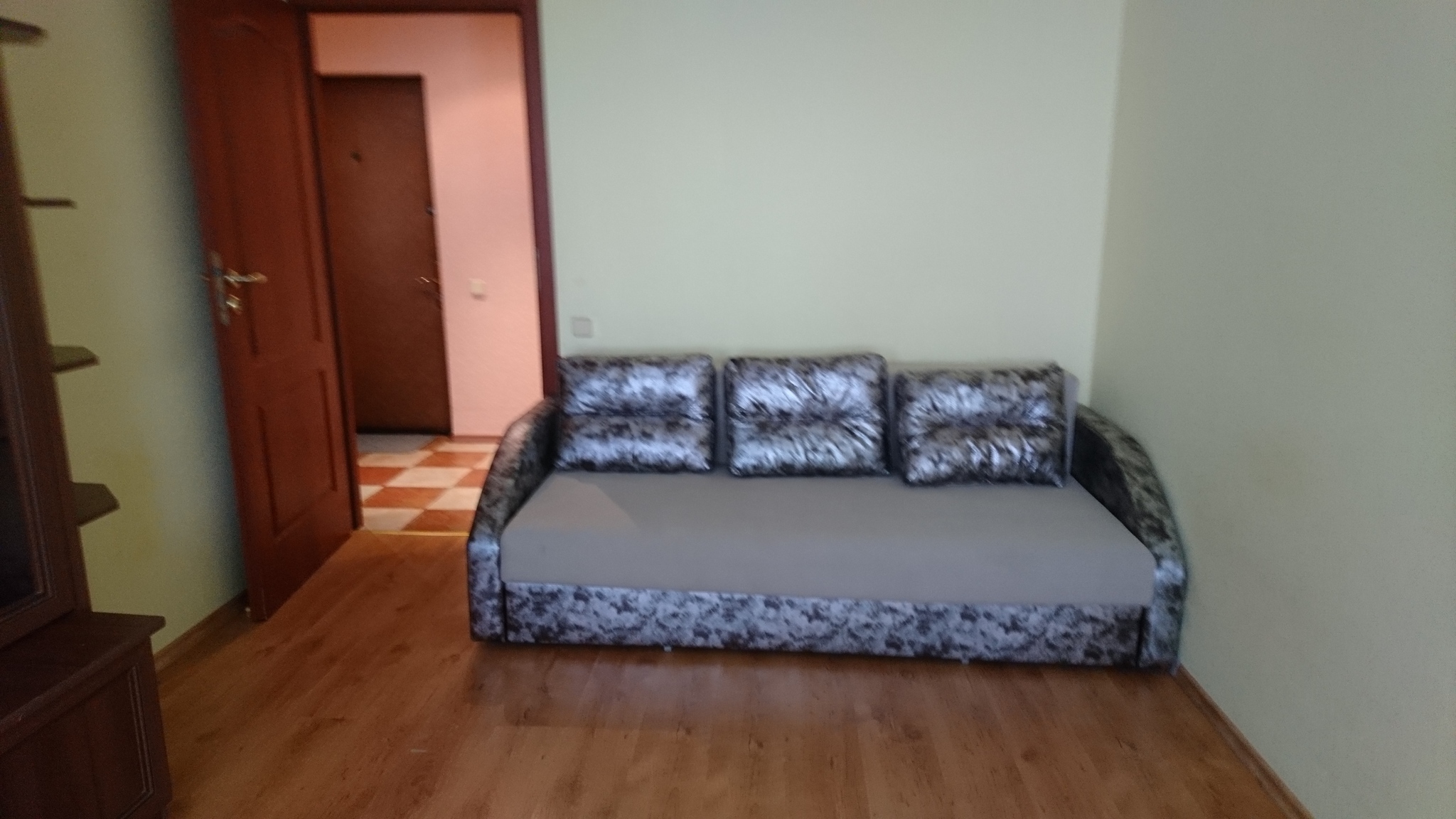 Аренда 1-комнатной квартиры 37 м², Милютенко ул., 42