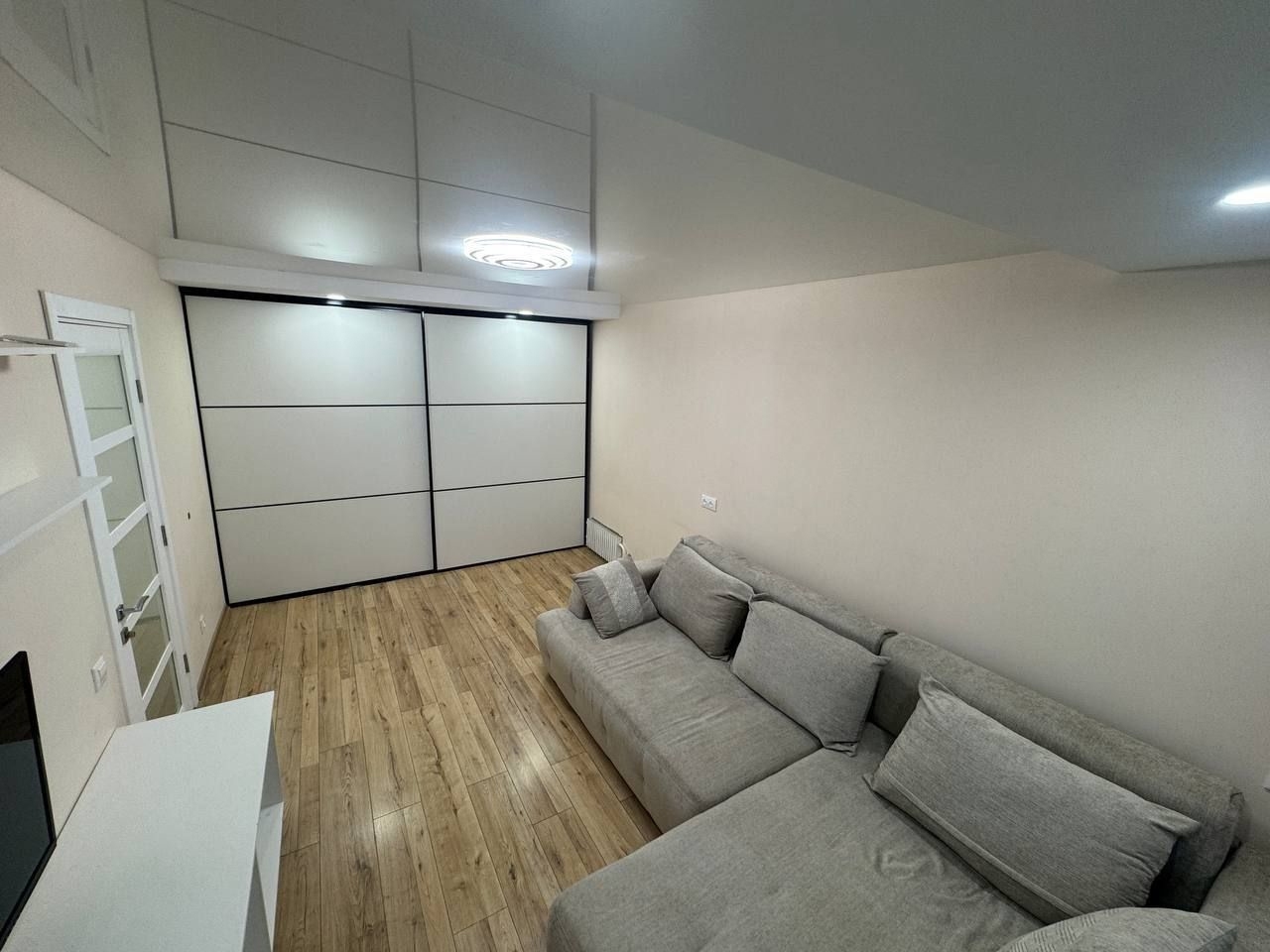 Продажа 2-комнатной квартиры 53 м², Терещенковская ул., 20