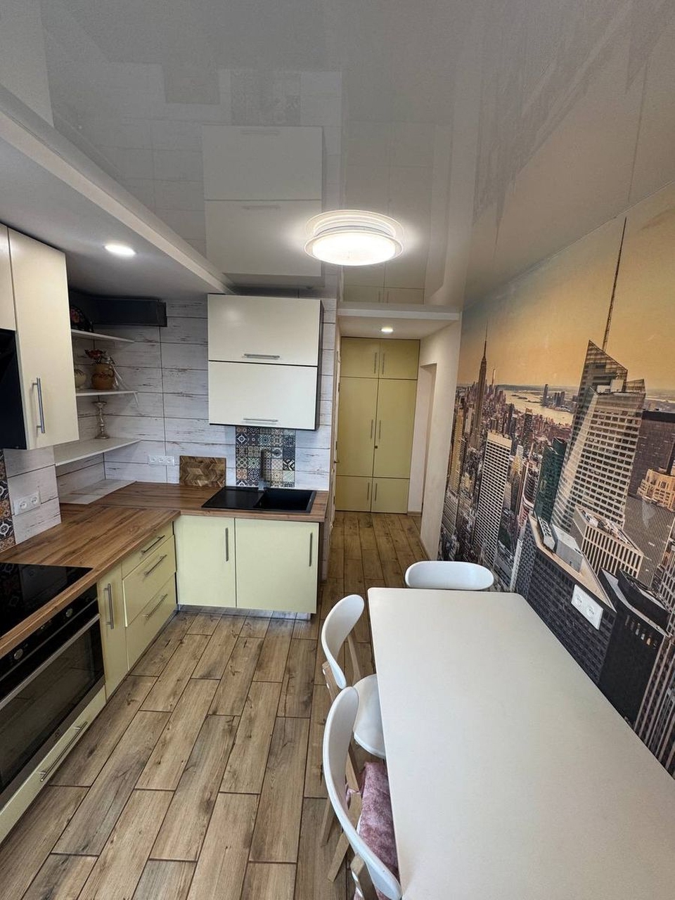 Продажа 2-комнатной квартиры 53 м², Терещенковская ул., 20