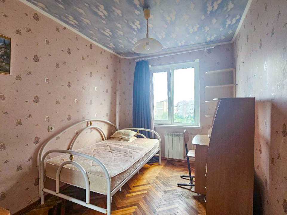 Продаж 2-кімнатної квартири 46.7 м², Озерна вул., 28