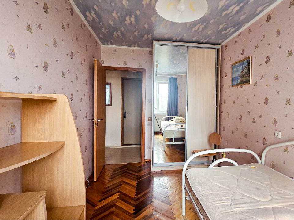 Продаж 2-кімнатної квартири 46.7 м², Озерна вул., 28