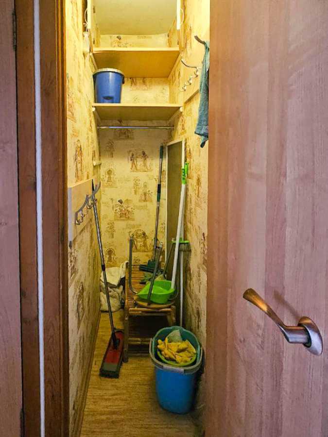 Продаж 2-кімнатної квартири 46.7 м², Озерна вул., 28