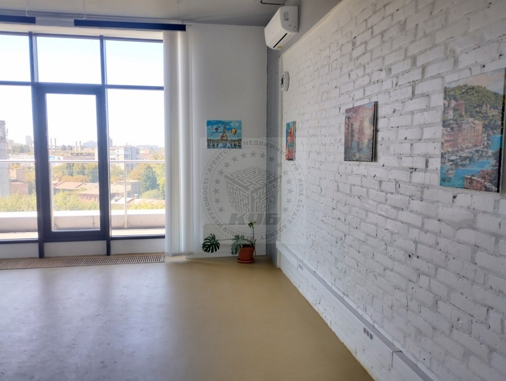 Продажа 2-уровневой квартиры 320 м², Победы просп., 42