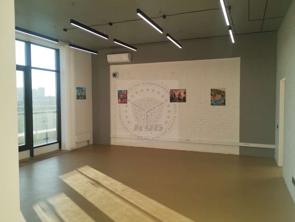Продажа 2-уровневой квартиры 320 м², Победы просп., 42