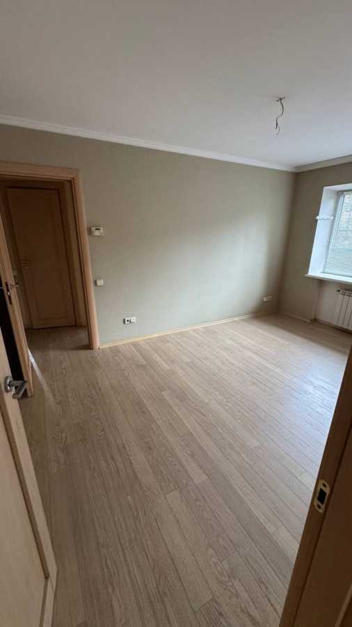 Продаж 2-кімнатної квартири 44 м², Маричанська вул., 8
