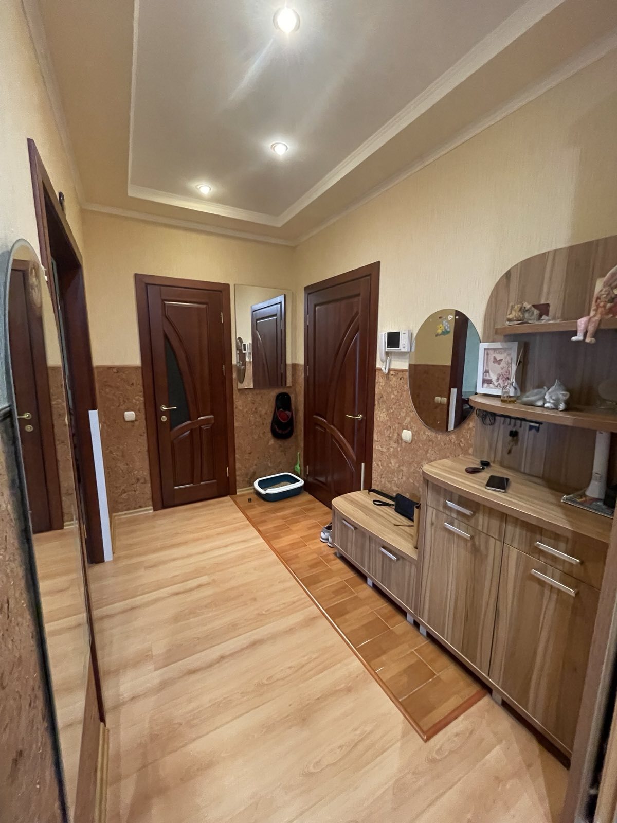 Продажа 2-комнатной квартиры 76 м², Соборности ул.