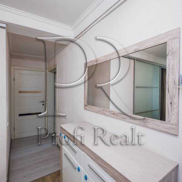 Продаж 2-кімнатної квартири 46 м², Академіка Туполєва вул., 22Б