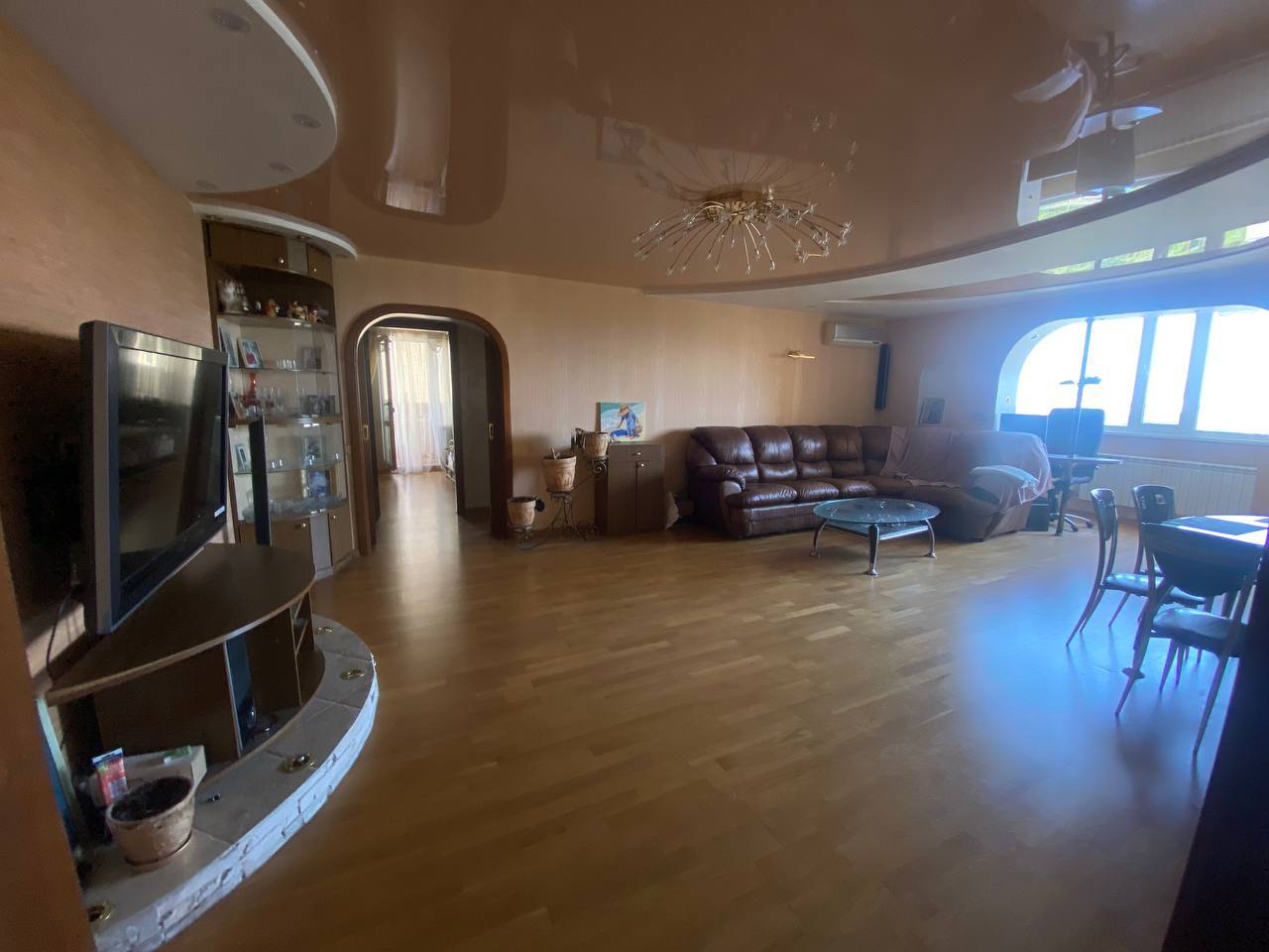 Оренда 3-кімнатної квартири 102 м², Дарницький бул., 8