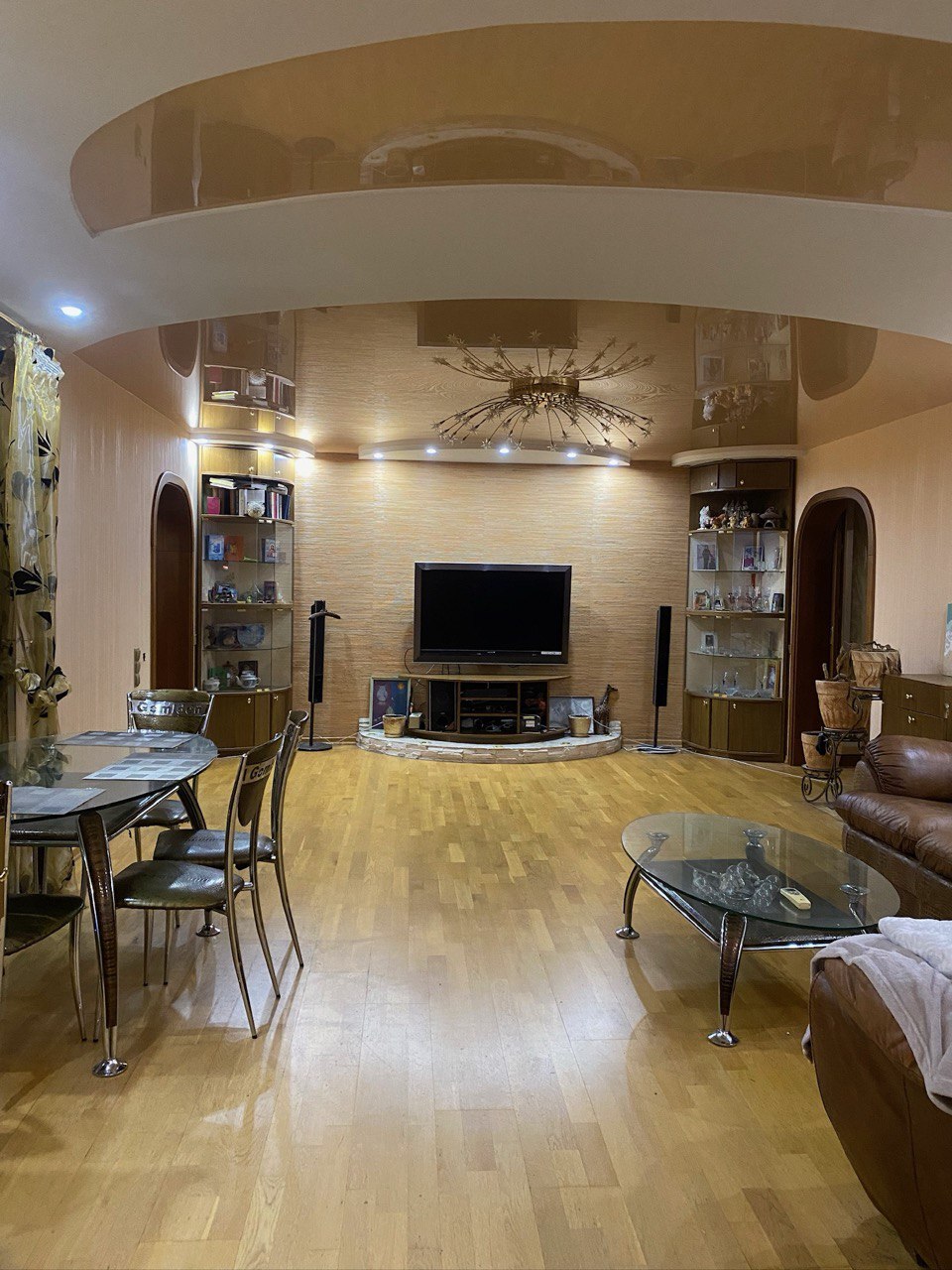 Оренда 3-кімнатної квартири 102 м², Дарницький бул., 8