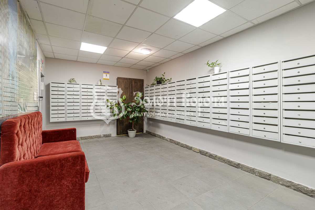 Продаж 2-кімнатної квартири 49.9 м², Лобачевського пров., 7а