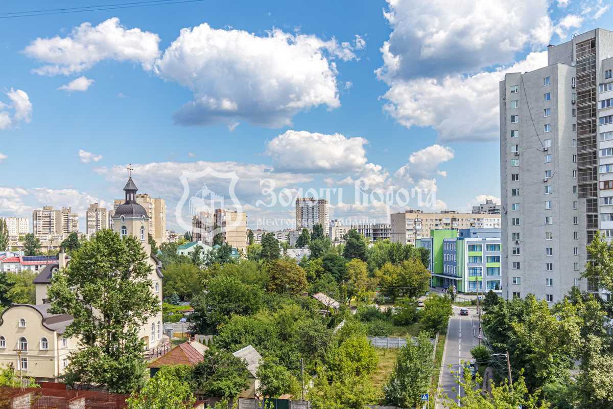 Продаж 2-кімнатної квартири 49.9 м², Лобачевського пров., 7а